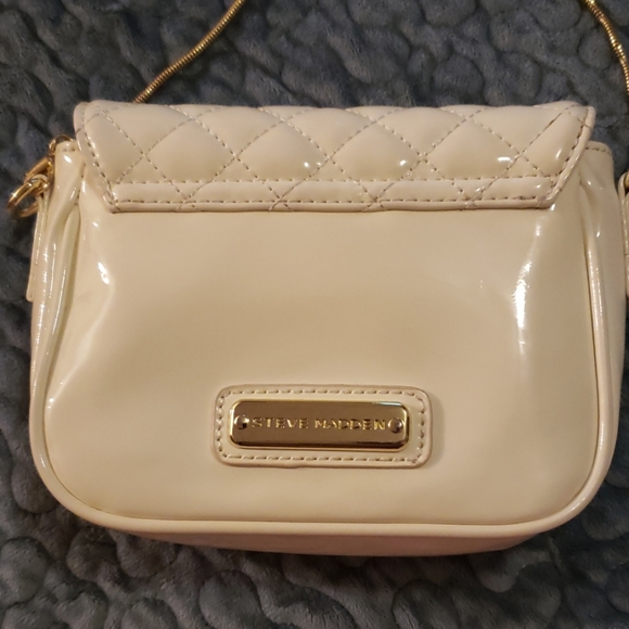 purse - Picture 2 of 3